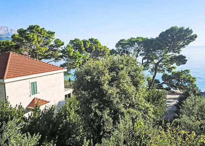 Im Zweiten Stock Mit Balkonen By Interhome Apartment